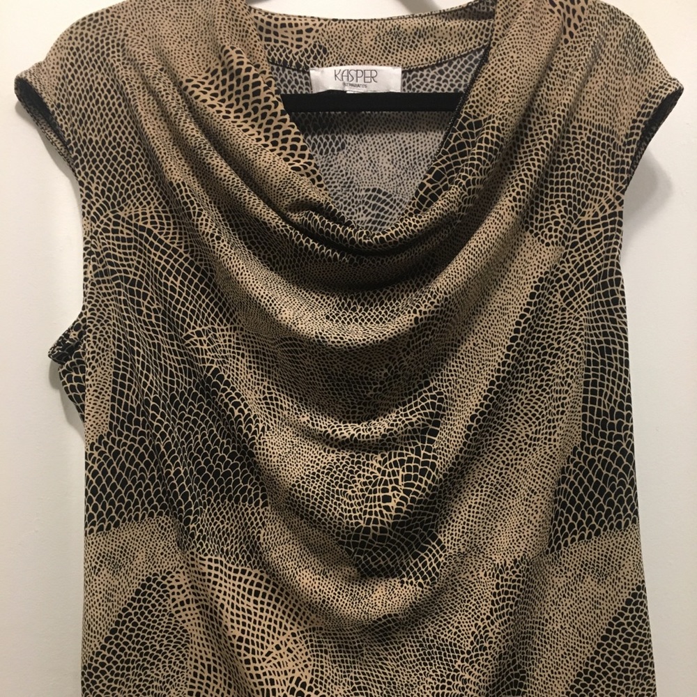 Kaspar printed blouse